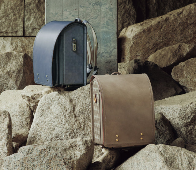 「HERTE」ストーングレージュ・フロストブルー