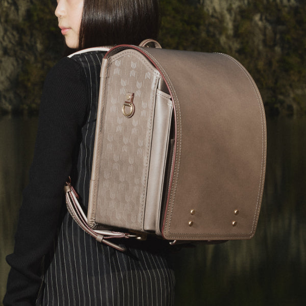 ２つの色＿ストーングレージュ