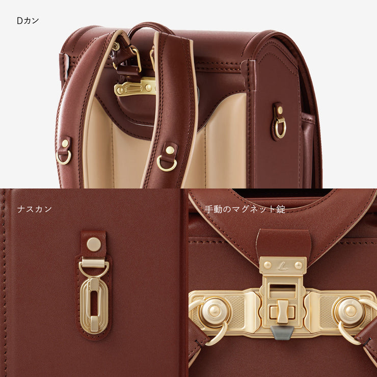 金具は、本体の色を引き立てるカラーに