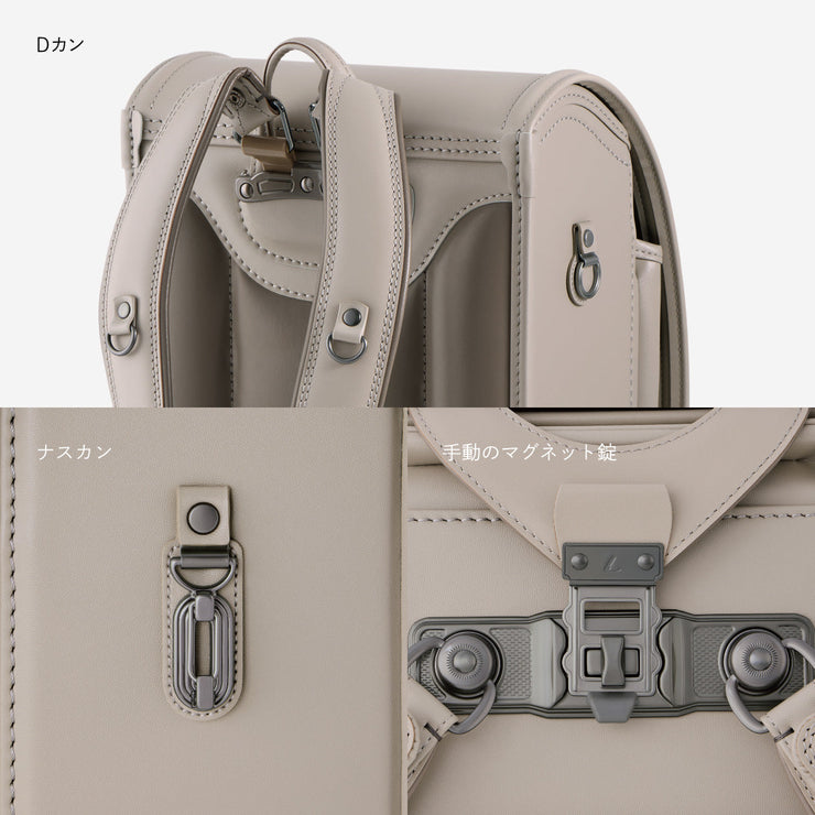 金具は、本体の色を引き立てるカラーに