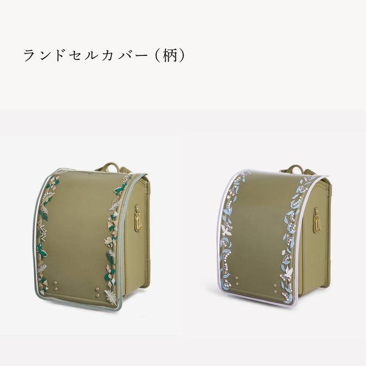 反射機能を兼ね備えた、絵柄付きのカバーも（別売）