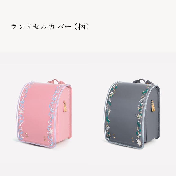 反射機能を兼ね備えた、絵柄付きのカバーも（別売）