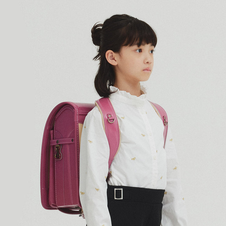 日常にそっと溶け込む、洗練された色