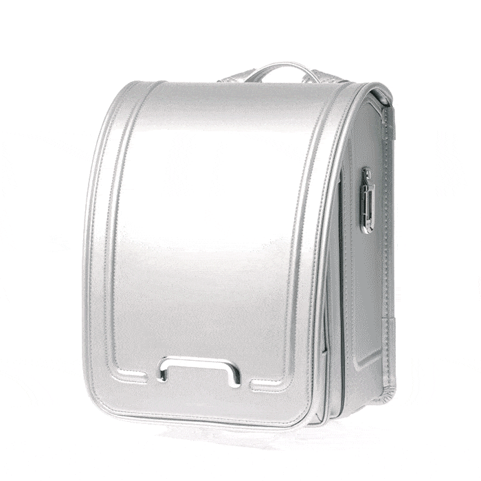 大容量、防水、安全性をフル装備