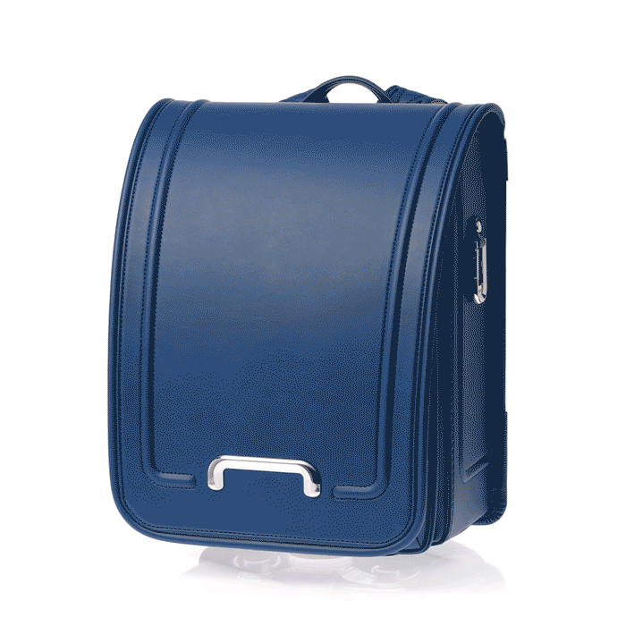 大容量、防水、安全性をフル装備