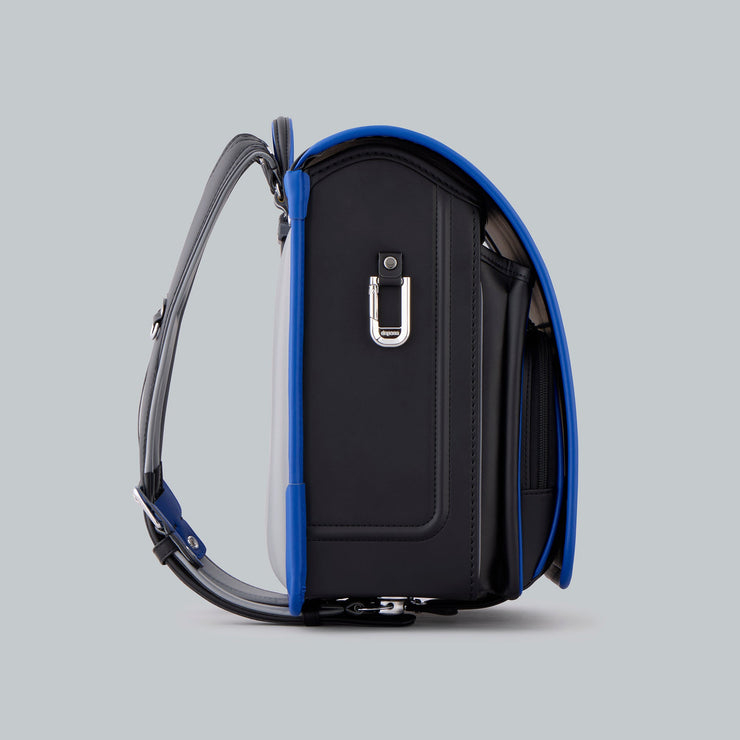 側面はスタイリッシュに