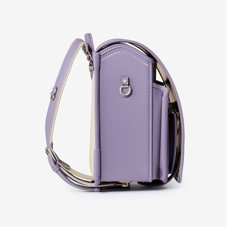 リフレクターなどを装着できるDカン付き