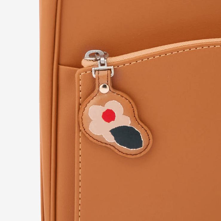 オリジナルのチャーム付き