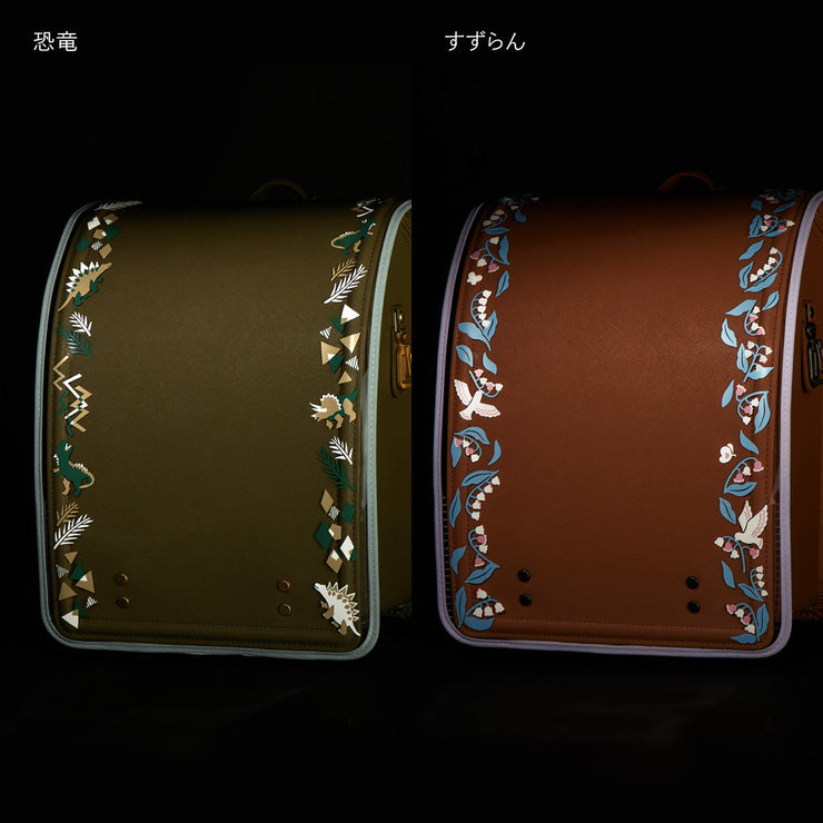 柄が反射する仕様