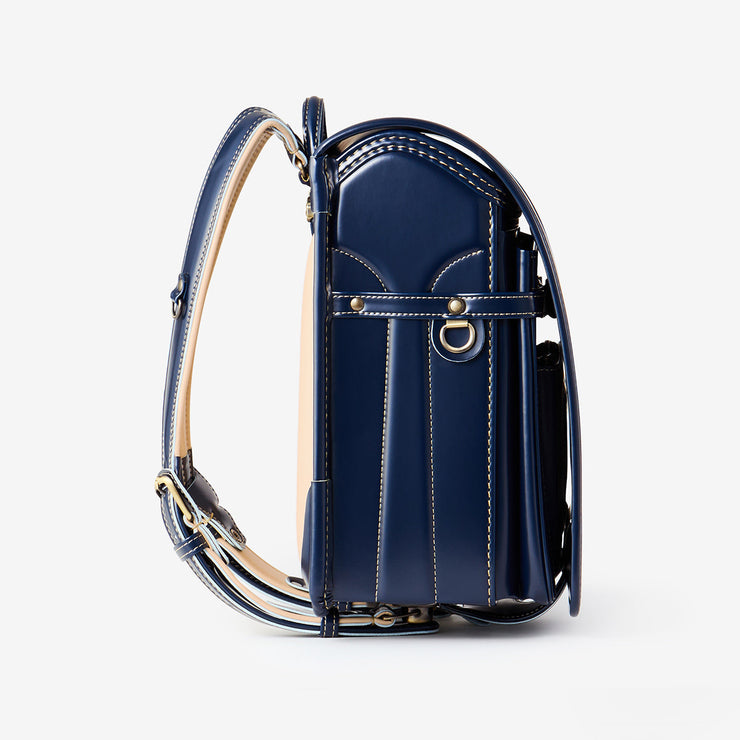 丈夫な芯材で、6年間きれいな箱形を保ちます