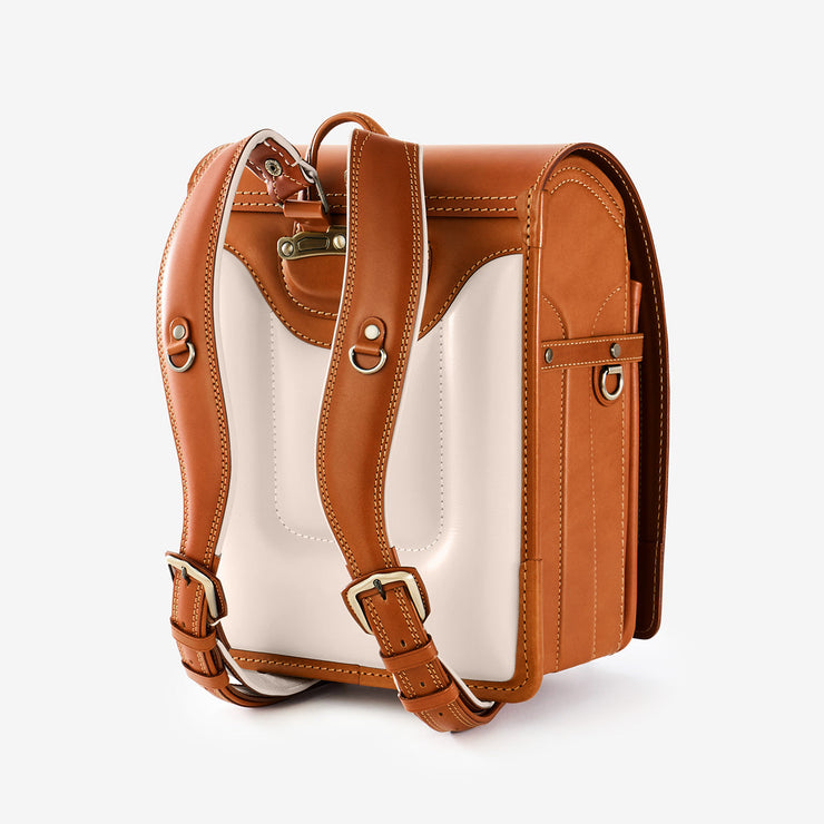 背中に優しくフィットする、柔らかな背あて