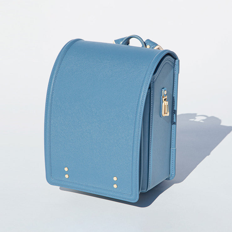 自然光で撮影したランドセル