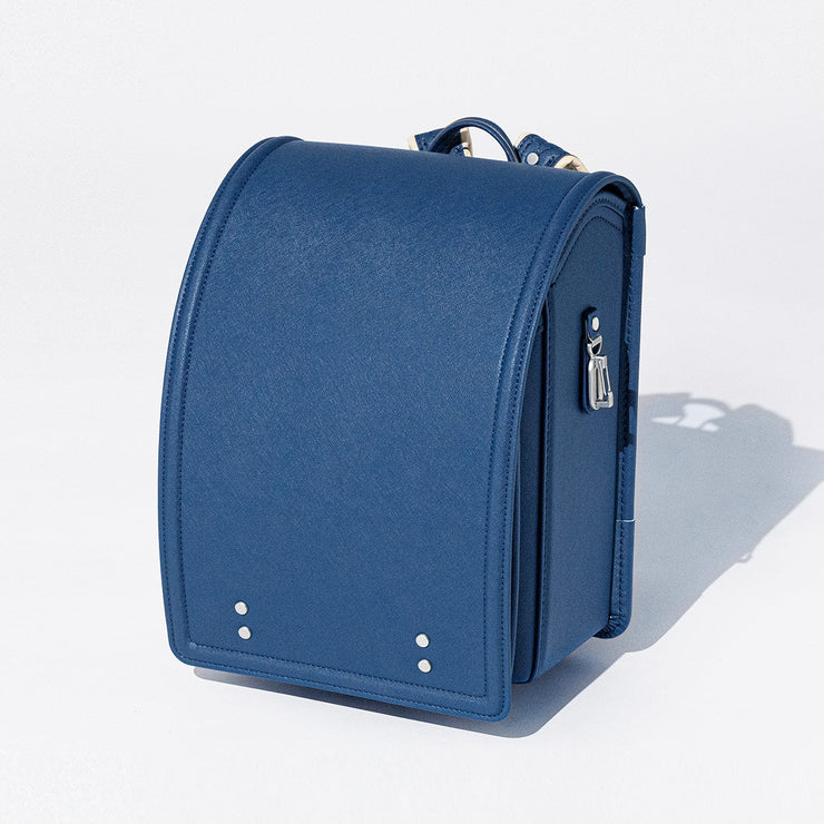 自然光で撮影したランドセル