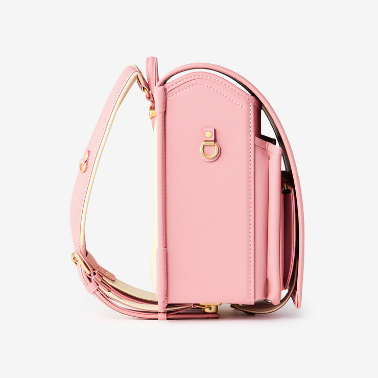 リフレクターなどを装着できるDカン付き