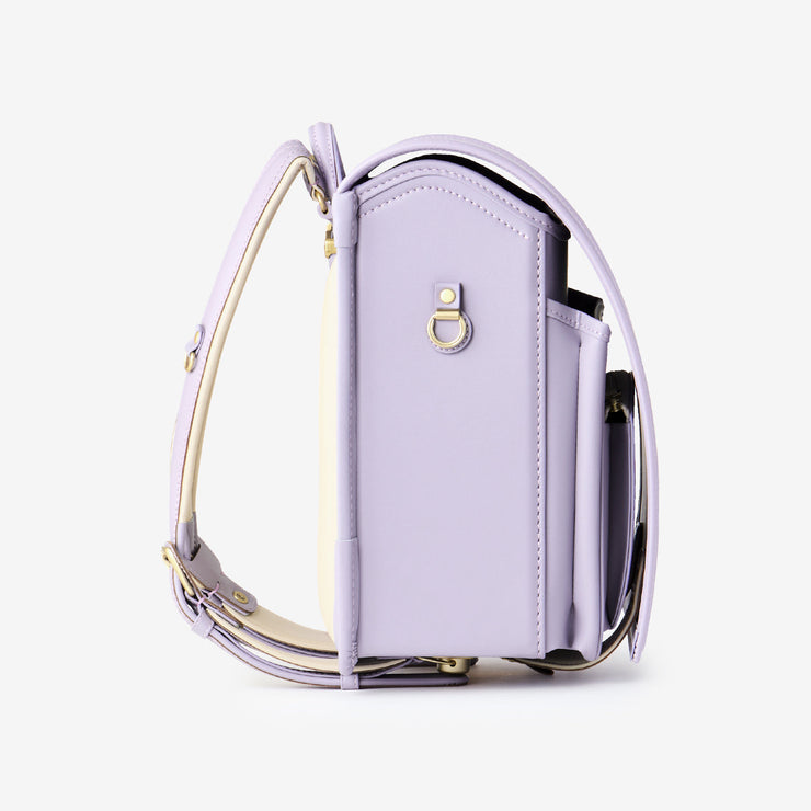 リフレクターなどを装着できるDカン付き