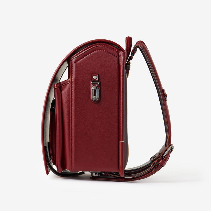 巾着などをかけられるナスカン付き