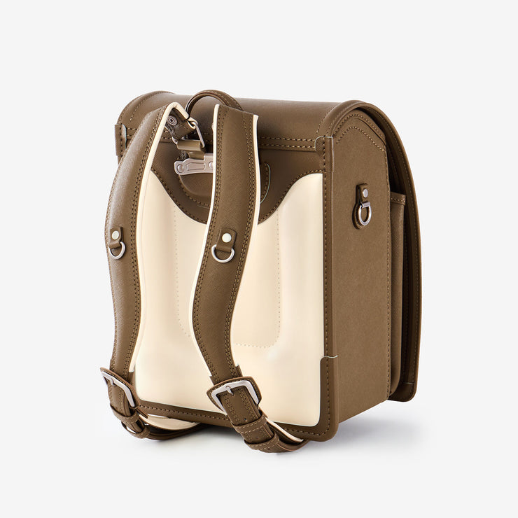 背中に優しくフィットする、柔らかな背あて