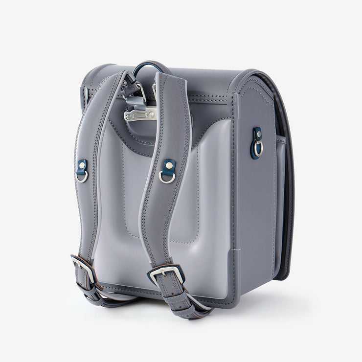 背中に優しくフィットする、柔らかな背あて