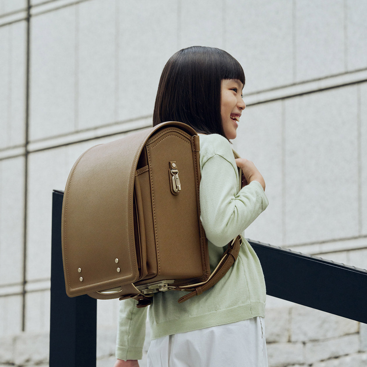 茶色のランドセル一覧 | 茶色、こげ茶、オレンジブラウンまで様々