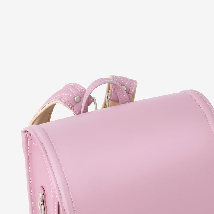 ロッカーへの出し入れや、持ち運びに便利な持ち手