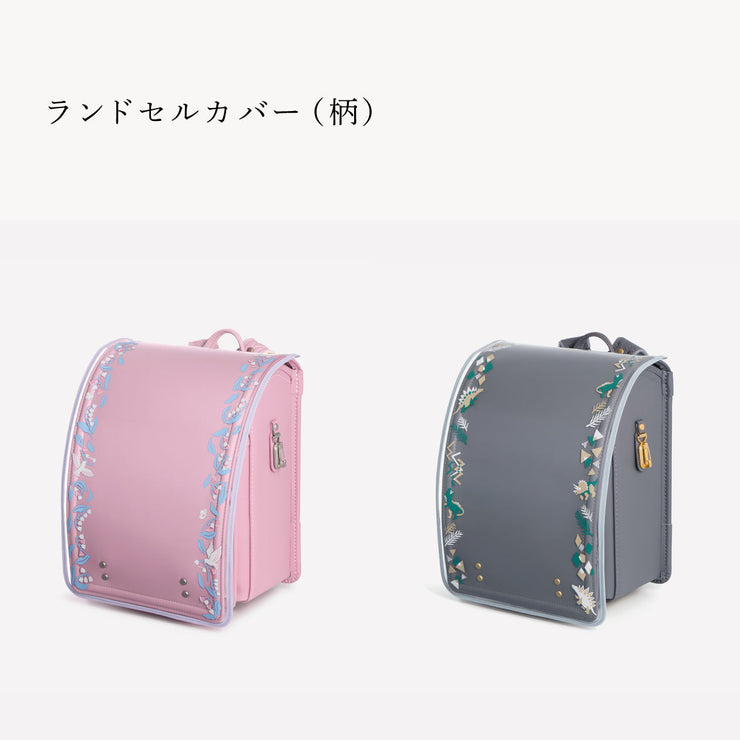 反射機能を兼ね備えた、絵柄付きのカバーも（別売）